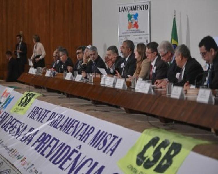 Frente Parlamentar em Defesa da Previdência Social: grupo foi montado após a chegada de Temer ao poder (foto: Antonio Cruz/Agência Brasil)