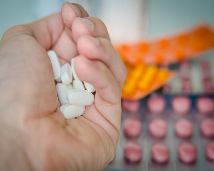 medications-257344_1280_1