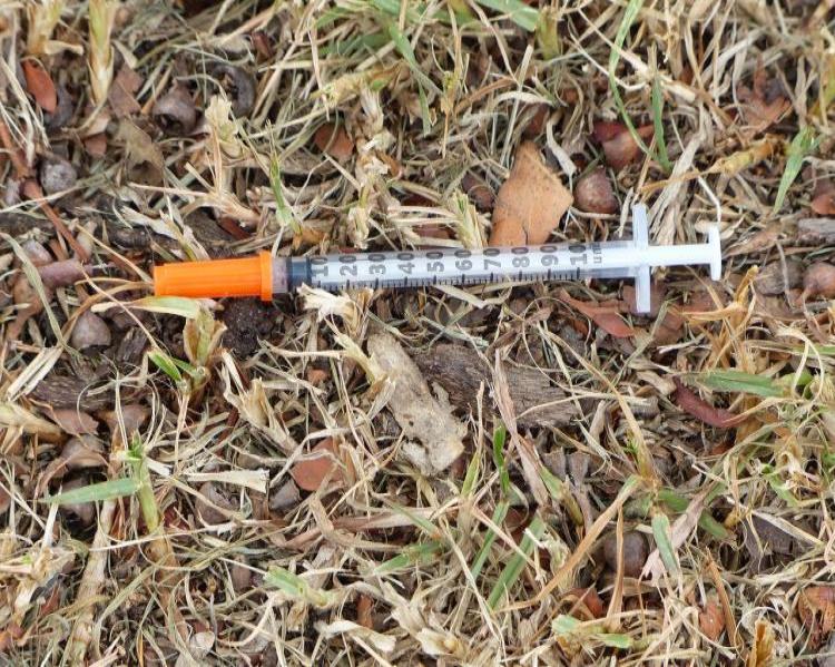 syringe-1241241_1280