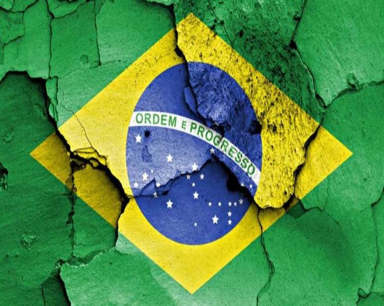 bandeira do brasil craquelada