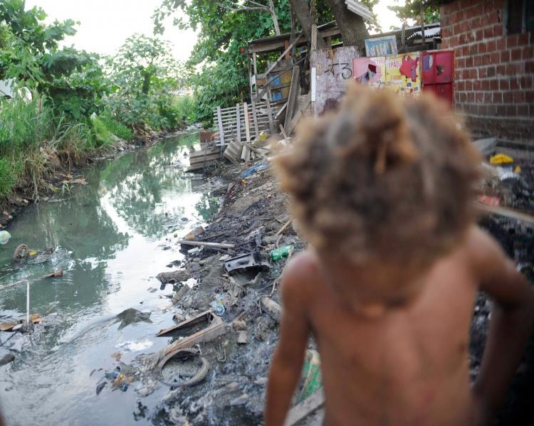 Moradores-do-Complexo-da-Mare-estao-esperancosos-apos-ocupacao-das-forcas-de-seguranca-201404070001