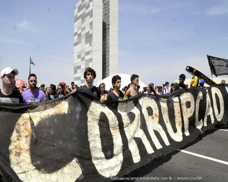 corrupção_foto-antoniocruz_Abr