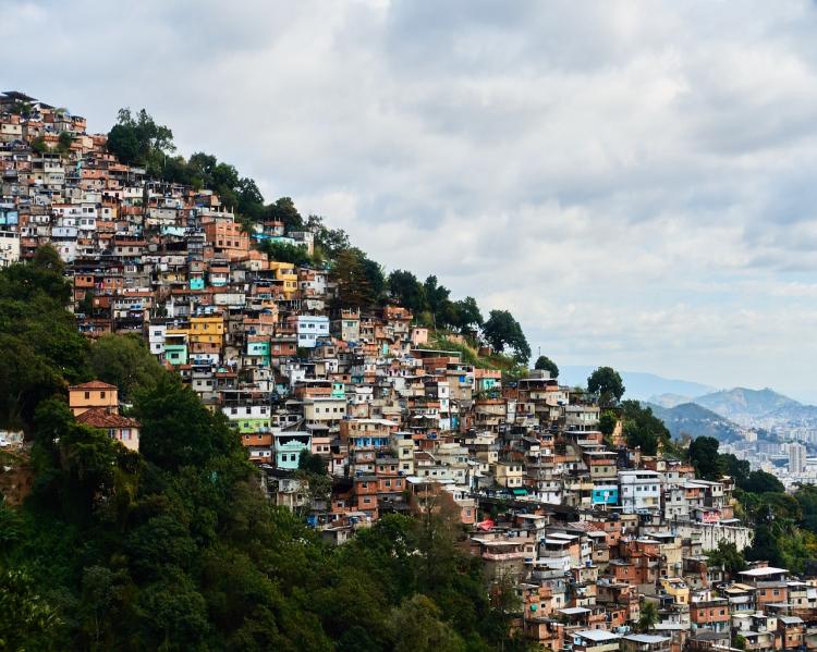 favela_rio-de-janeiro-gc601bc8c3_1280_pixabay